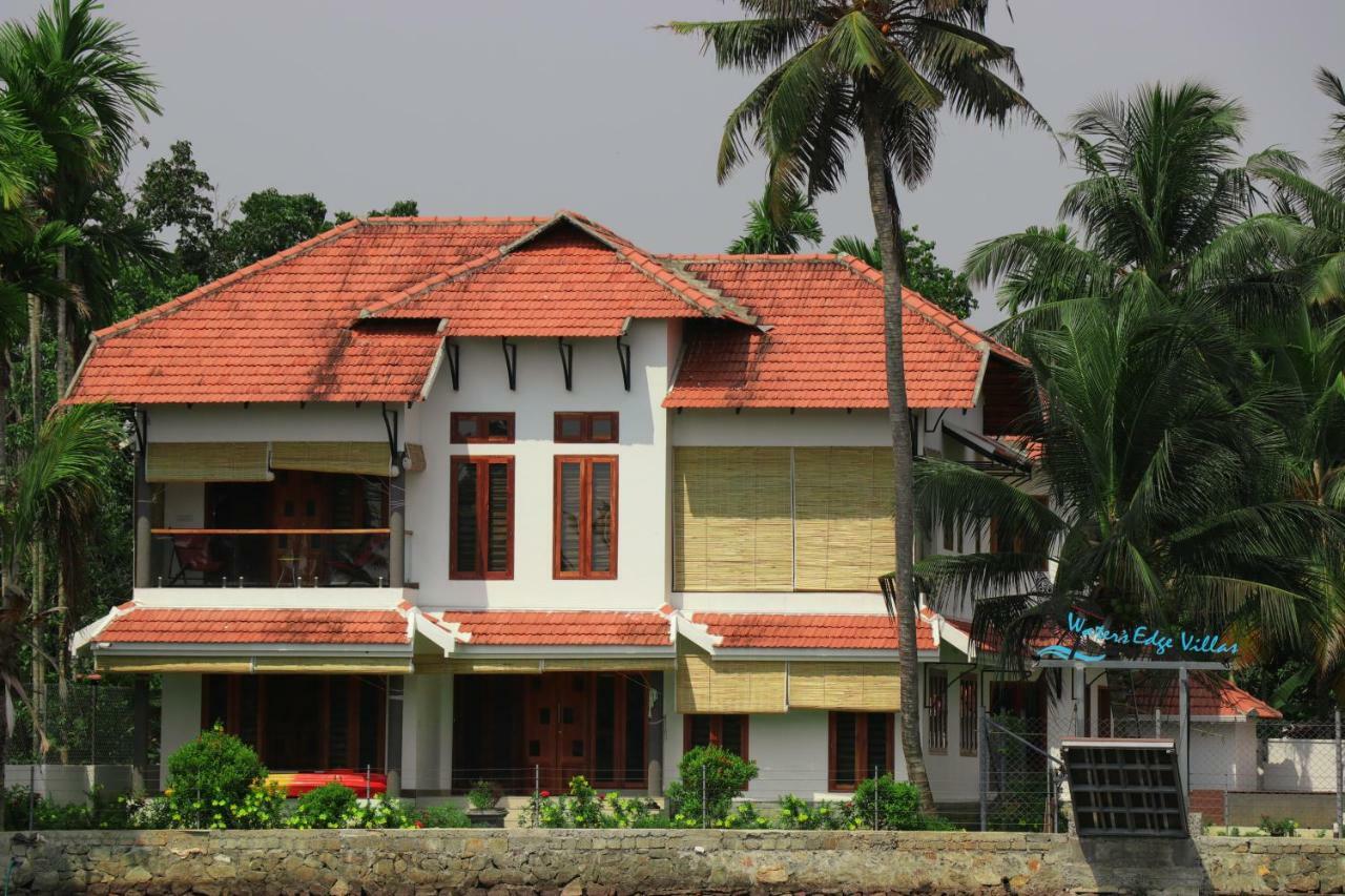 Water'S Edge Villas Alappuzha Экстерьер фото