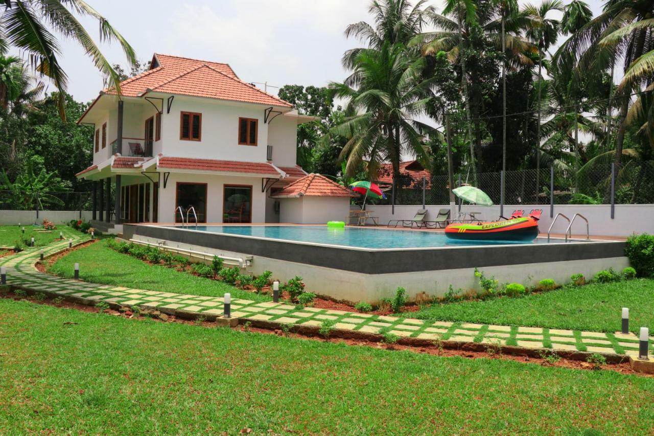 Water'S Edge Villas Alappuzha Экстерьер фото