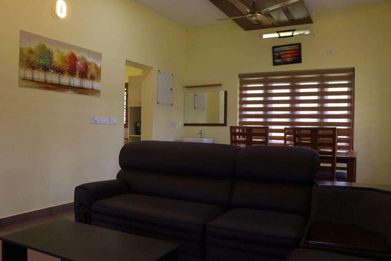 Water'S Edge Villas Alappuzha Экстерьер фото